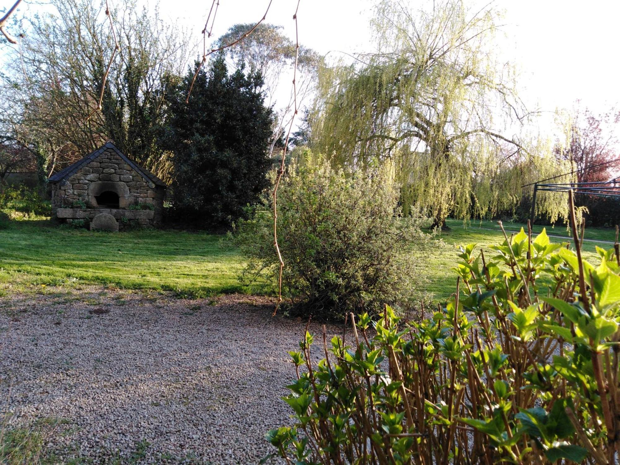 Domaine De La Tarais
