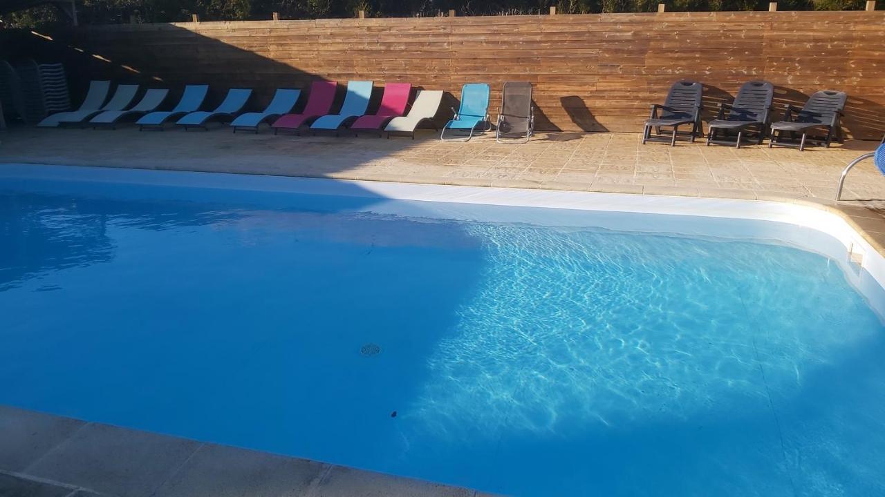 Domaine De La Tarais *